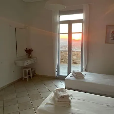 Aetheras House Villa *