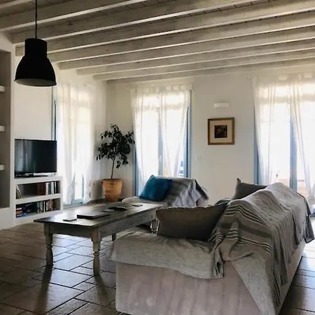 Villa Aetheras House Galanado